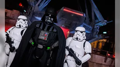「スター・ウォーズ：ギャラクシーズ・エッジ」 4月29日よりタイムラインを拡張 (カリフォルニア)を詳しく見る（外部サイトへ）